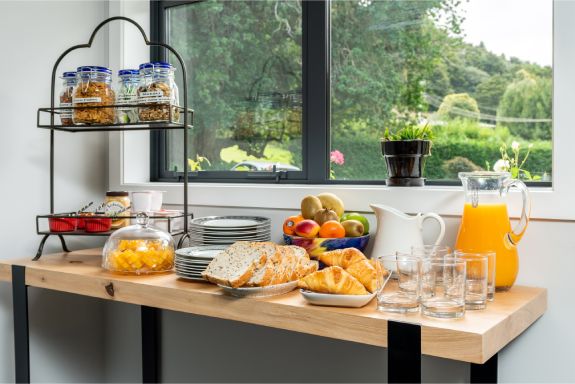 Shared area breakfast