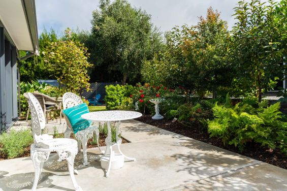 Superior Double or Twin Room - patio