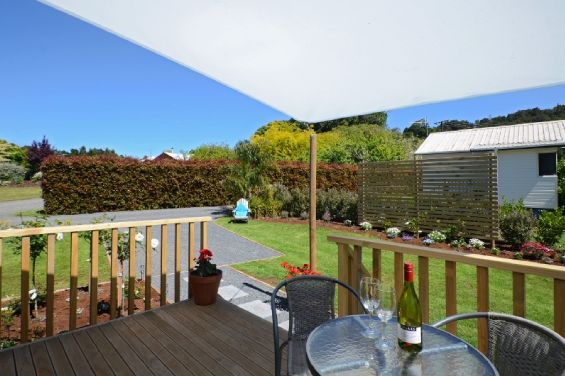 Puke Cottage - deck view