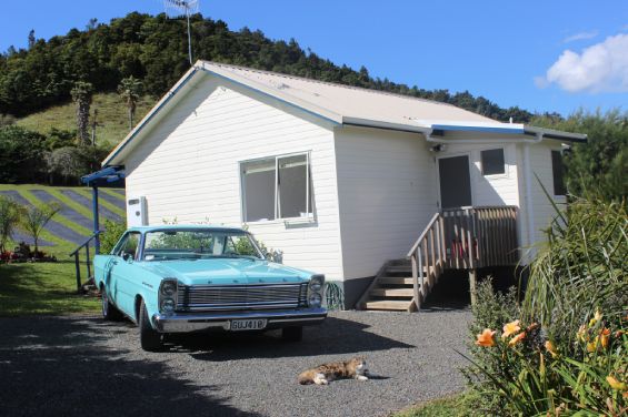 Totara Cottage - parking